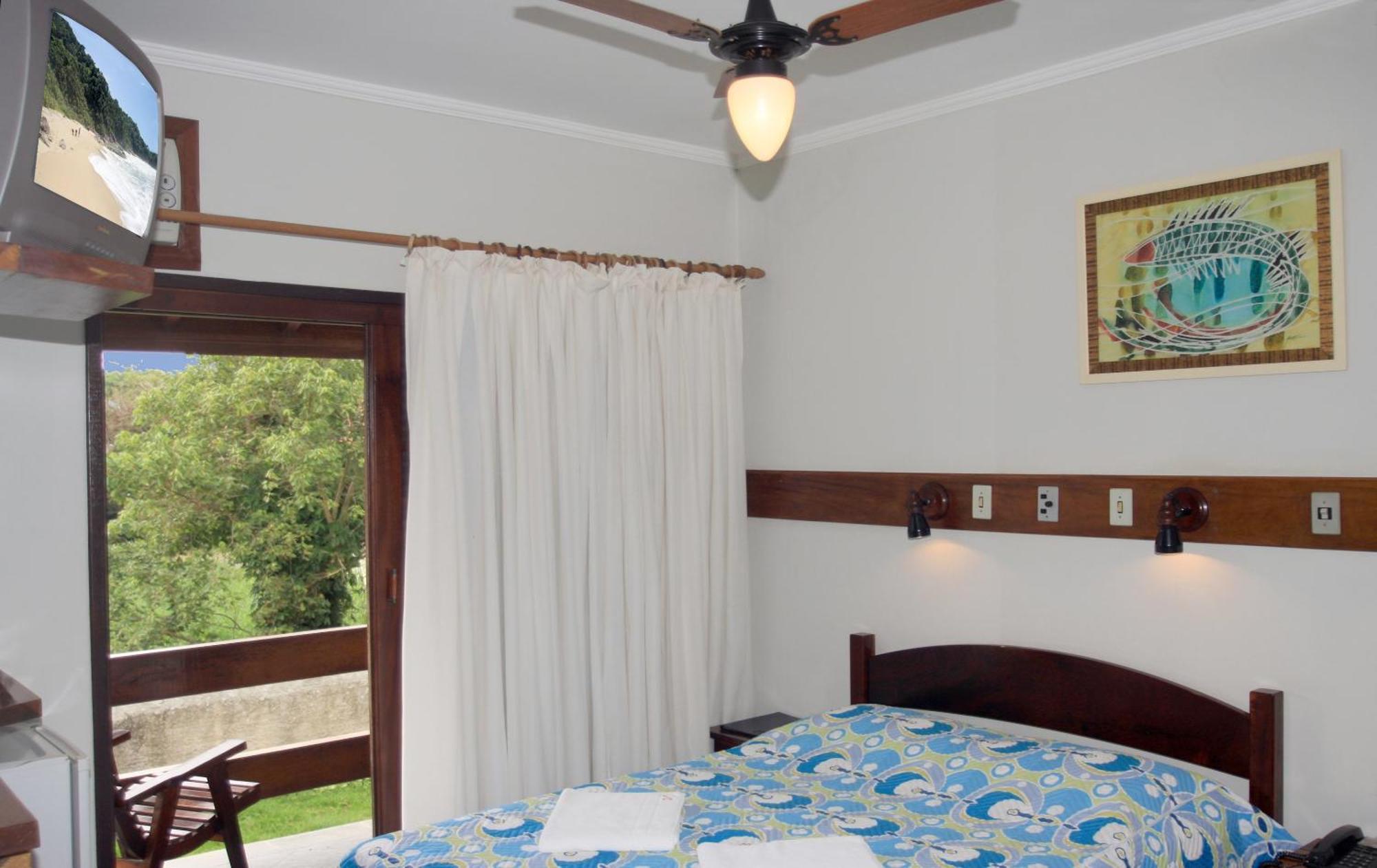 Villa'L Mare Hotel Маресиас Екстериор снимка